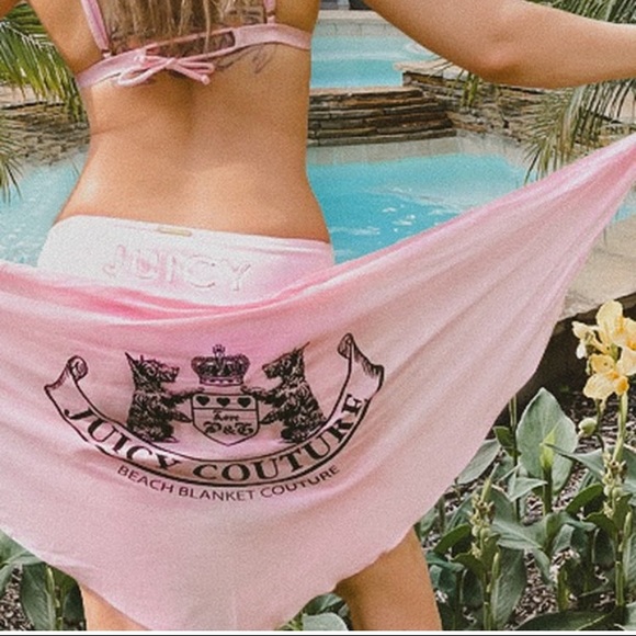 Juicy Couture Vintage NWT Fuchsia Pink Sarong With Fruit Charms💖 - Picture 7 of 7